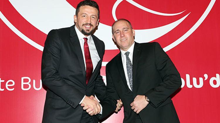 Hidayet Türkoğlu, TBF'ye CEO oldu
