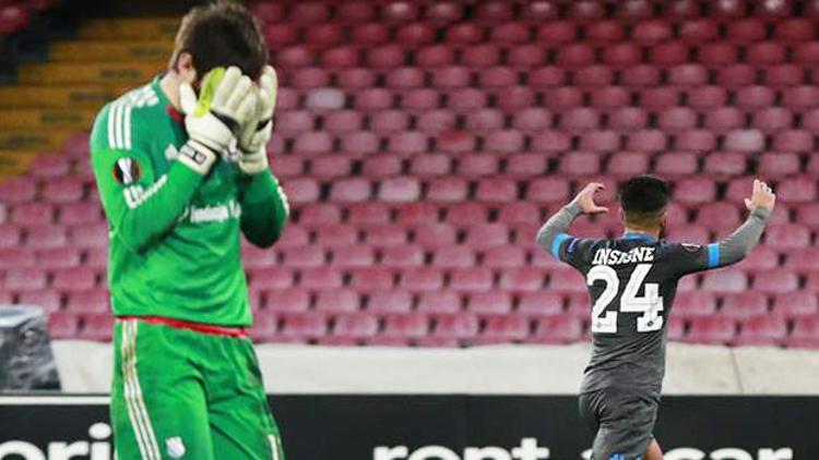 7 gollü maçta zafer Napoli'nin