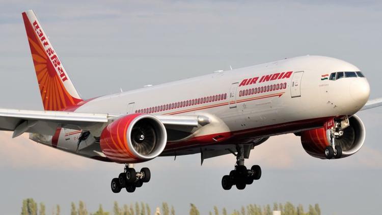 Air India uçağında 'fare' paniği
