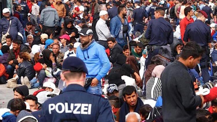 Almanya mülteci sayısını açıkladı