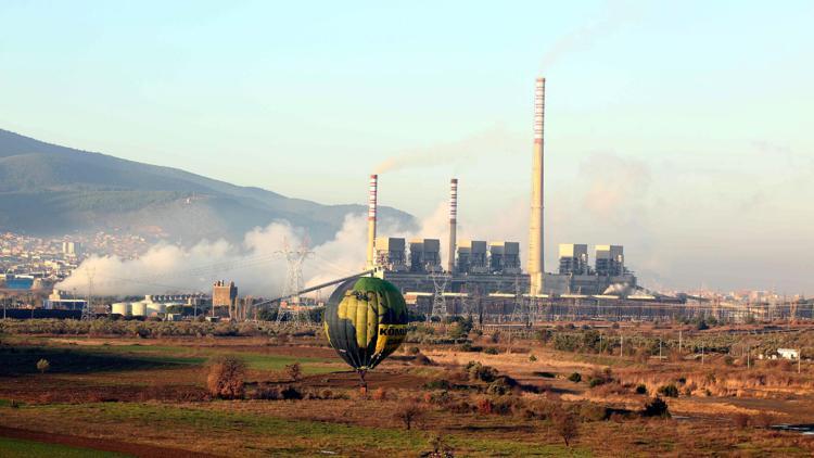Soma'da balonlu eylem