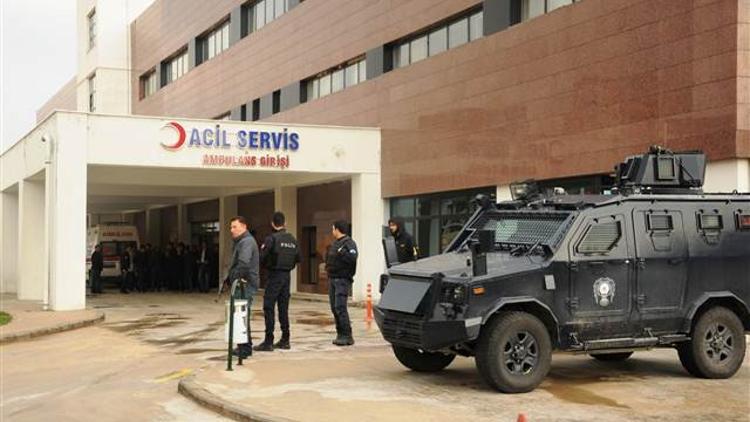 Nusaybin'de bombalı saldırı: İki polis şehit