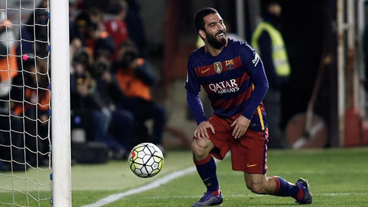 Arda Turan Barcelona tarihine geçti!