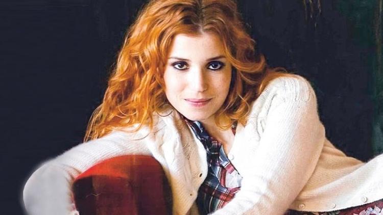Selma Ergeç anne olmak için gün sayıyor!