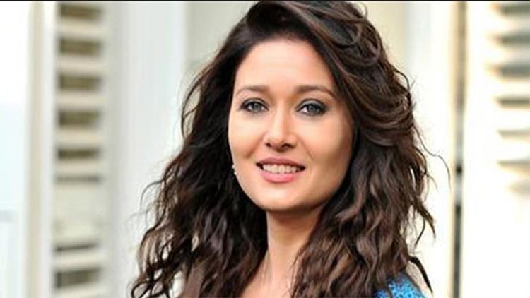 Nurgül Yeşilçay kimdir? Biyografi