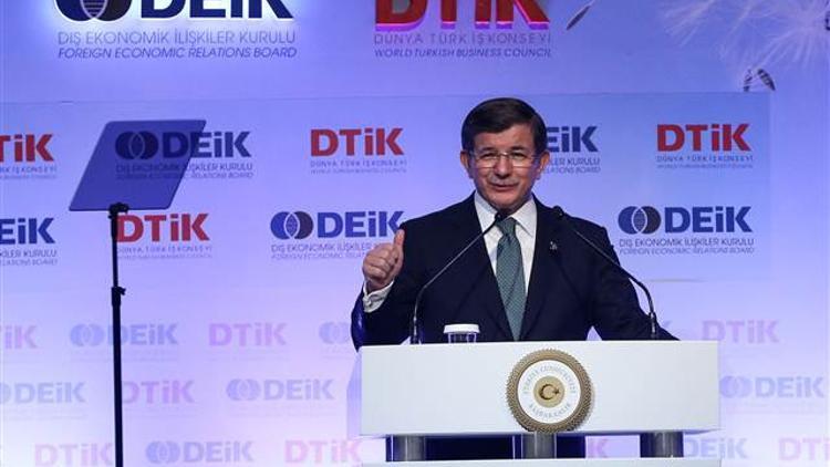 Başbakan Davutoğlu'ndan yeni anayasa ve başkanlık sistemi açıklamaları