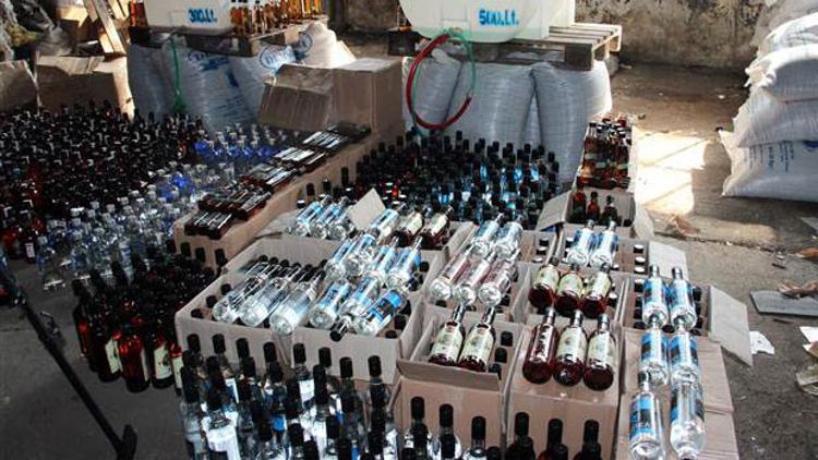 İstanbul'da 7 bin şişe sahte içki ele geçirildi