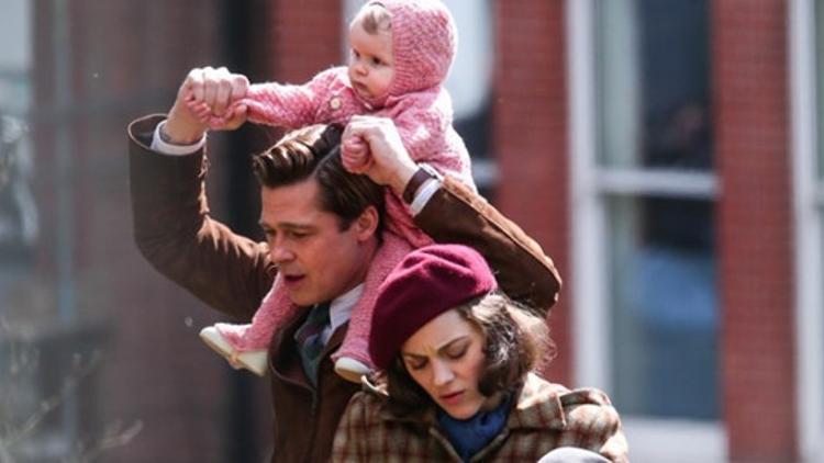 Brad Pitt ve Marion Cotillard'lı filmden görseller