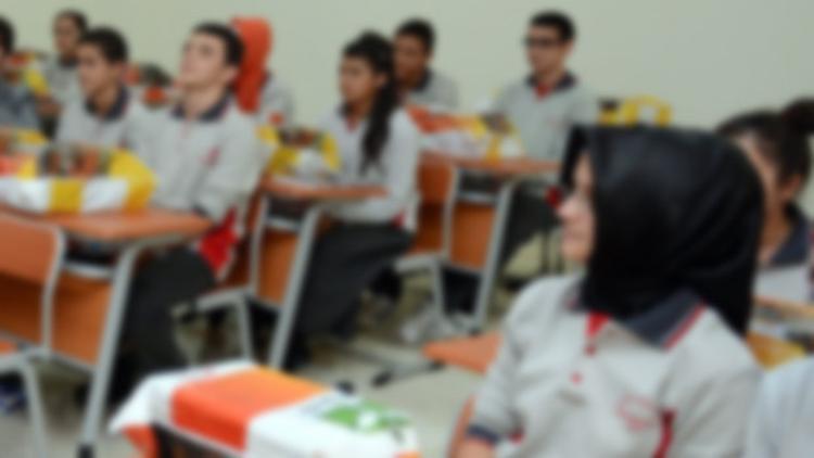 Ortaöğretimde başörtüsü serbestliğinin iptal istemine ret