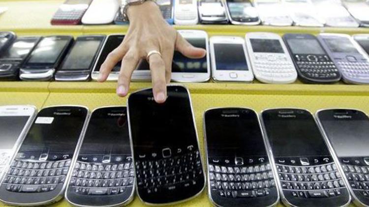 "Operatörlerin telefon satışları bu yıl 5,8 milyona çıkacak"