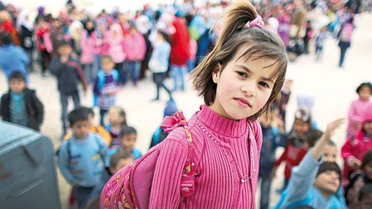 ‘Suriyeli kız çocuklarının tamamı eğitim alıyor’