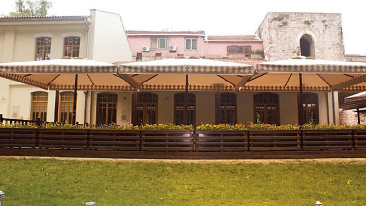 Tarihi sarnıca pergola taktılar