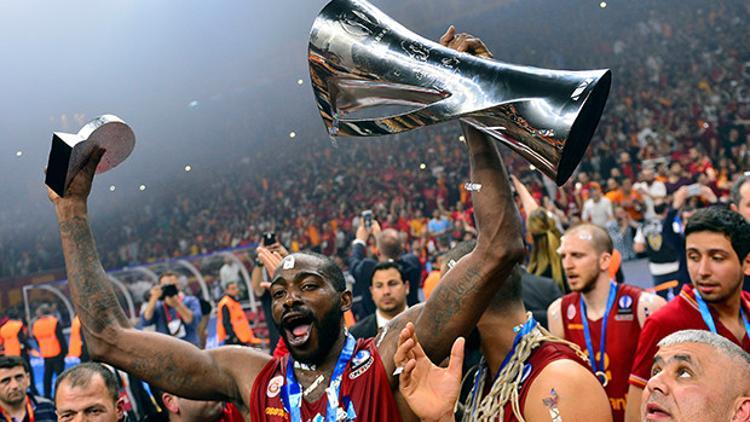 Avrupa'da tek gülen Galatasaray!