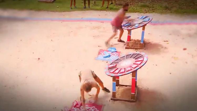 Survivor'da elemeye dün akşam kimler kaldı?