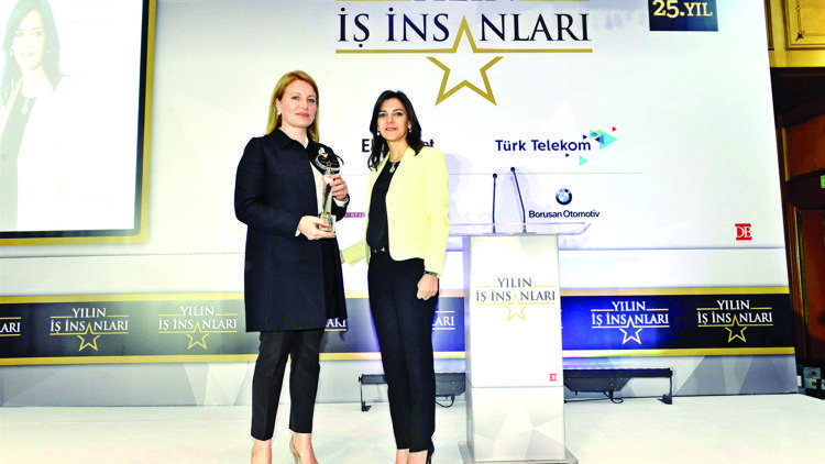 'Hayal kuran gençlik lig atlatır'