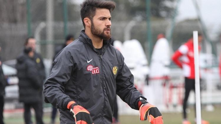 Ali Şaşal Vural, Eskişehirspor'dan ayrıldı
