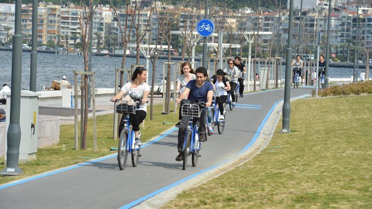 Sevdik bu işi... Sevdik bu işi...