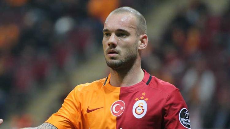 Wesley Sneijder İngiltere yolcusu…