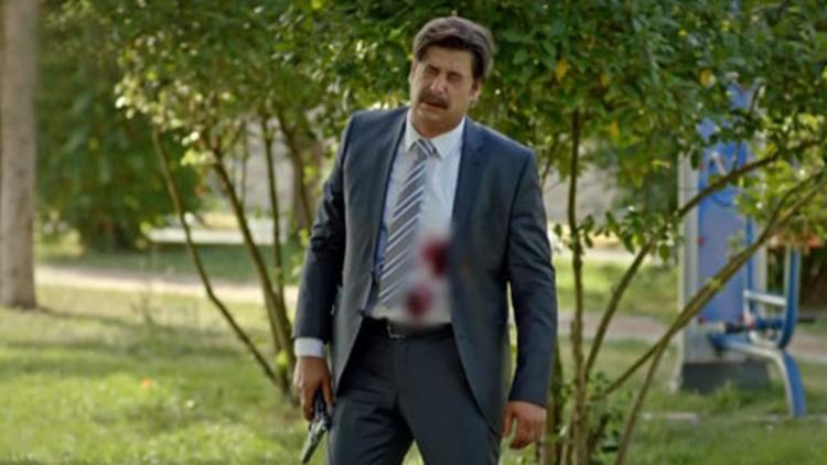 Kertenkele dizisi sezon finalinde şoke eden sahne! Ünal Komiser...