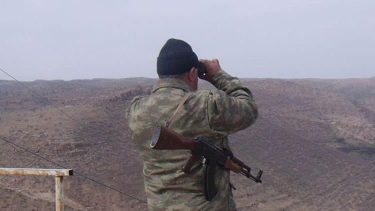 Hakkari'de teröristler köy korucusunu şehit etti