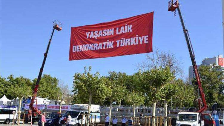 Taksim’de hedef 1 milyon kişi