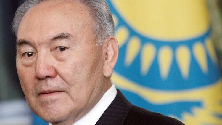 Kazakistan FETÖ okullarını kapatmıyor