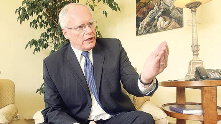 ABD'nin eski Ankara Büyükelçisi James Jeffrey: Emareler Gülen'i işaret ediyor