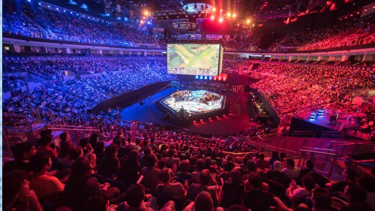 League of Legends Türkiye Büyük Finali’nde şampiyon Dark Passage oldu