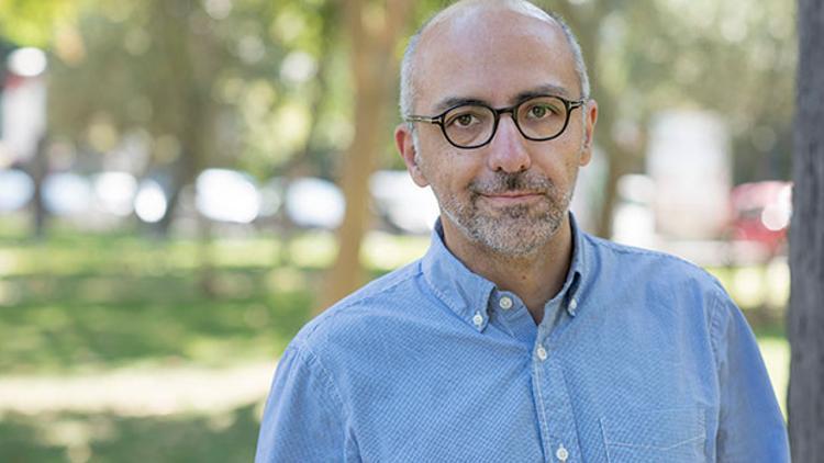 Hikmet Hükümenoğlu: 'Yüzleşmeden anlamadığımız için hikâye uyduruyoruz'
