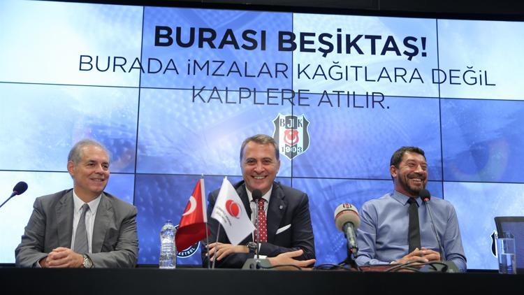 Beşiktaş Sompo Japan, Ufuk Sarıca'yla sözleşme imzaladı