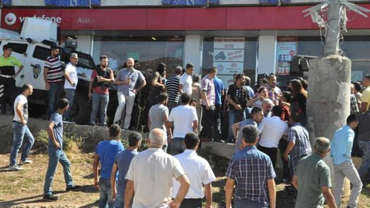 Tunceli'de polis aracı yaşlı kadına çarptı: 1 ölü