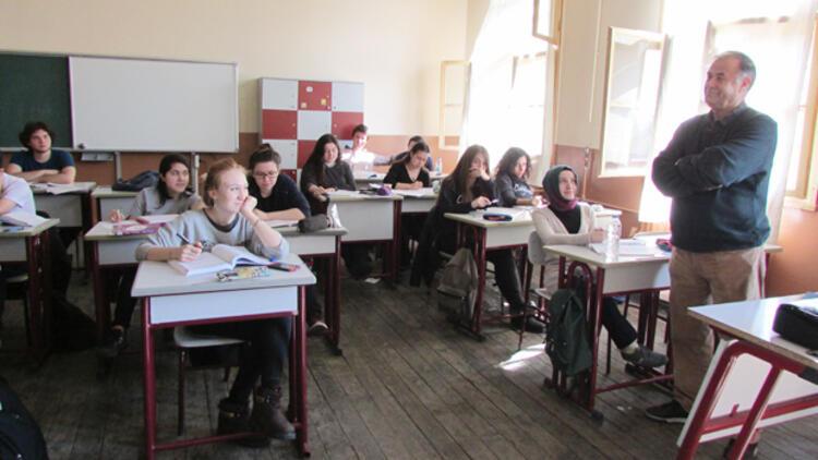 Dil ve anlatım ile Türk edebiyatı dersleri birleştirildi