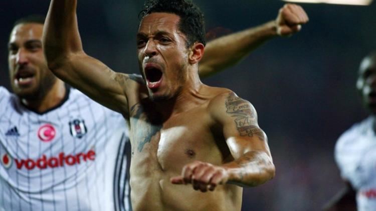 Adriano'nun füzesinde topun hızı...