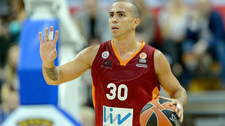 Galatasaray'da Arroyo bombası!