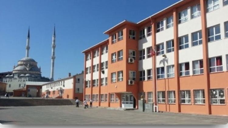 Ümraniye'de okullara hatim indirme talimatı