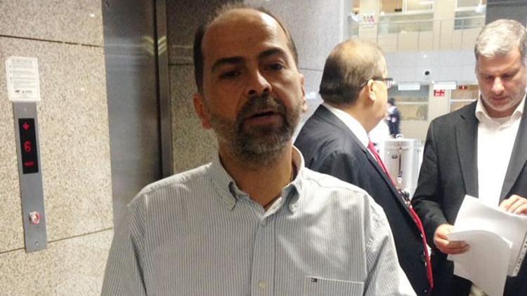 Nasuh Mahruki AKUT başkanlığından istifa etti.