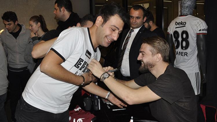 10 gün önce Caner'le bu fotoğrafı çektirmişti, dün şehit düştü