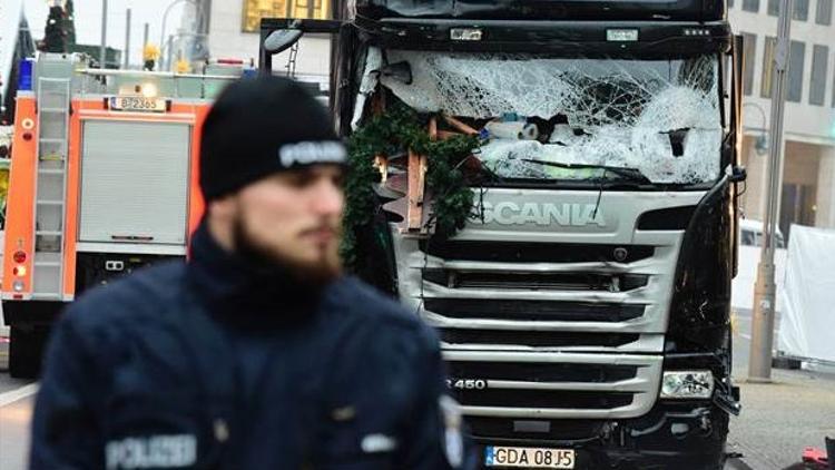 Berlin'deki 'TIR' dehşetini terör örgütü DEAŞ üstlendi