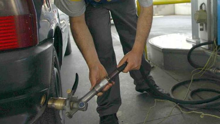 Otogaza 14 kuruş zam geliyor