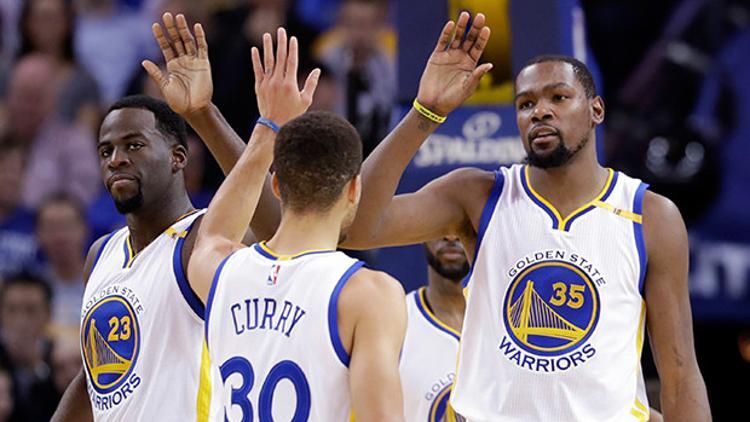 Curry ve Durrant, Portland'ı bitirdi