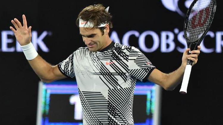 Federer, Wawrinka'yı devirdi, Avustralya Açık'ta finalde...