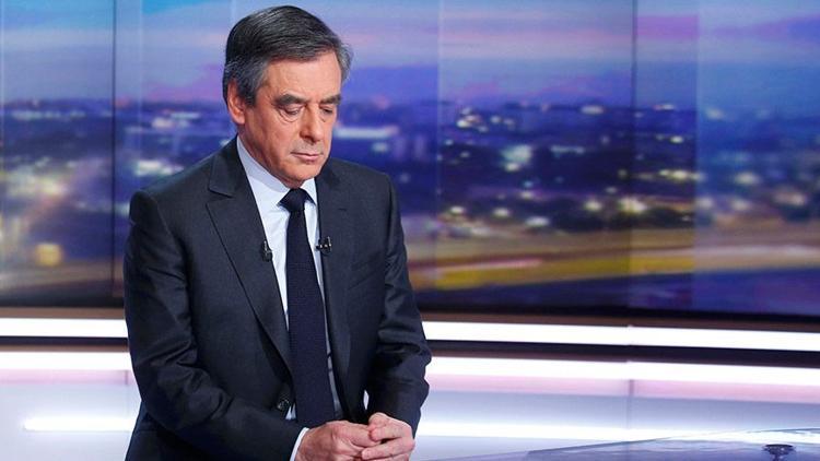 Fransa'da 3 bakana daha yolsuzluk suçlaması