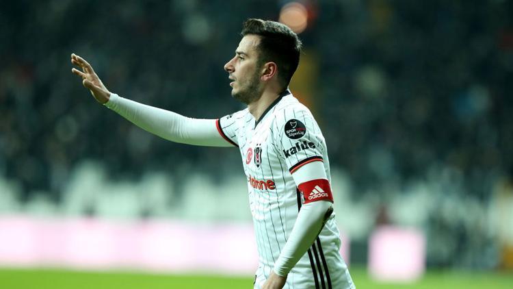 Oğuzhan Özyakup o fotoğrafı sildi!