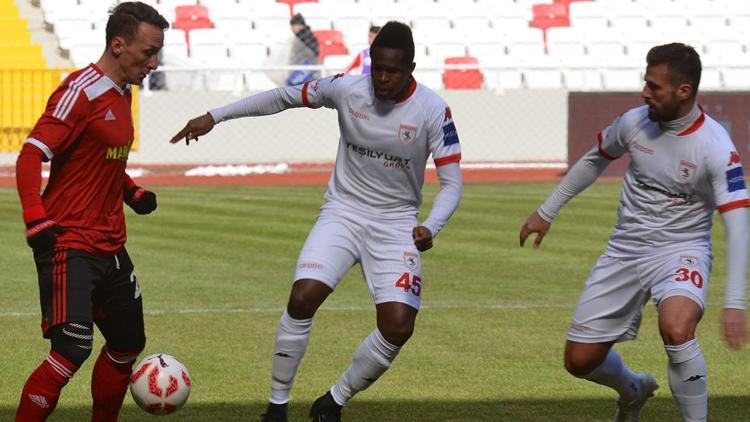 Samsunspor'a Sivas darbesi