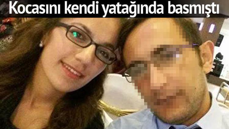Kendisini başka kadınla yakalayan eşini öldürdü!