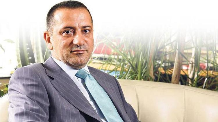 Emre Belözoğlu da cemaatçiydi