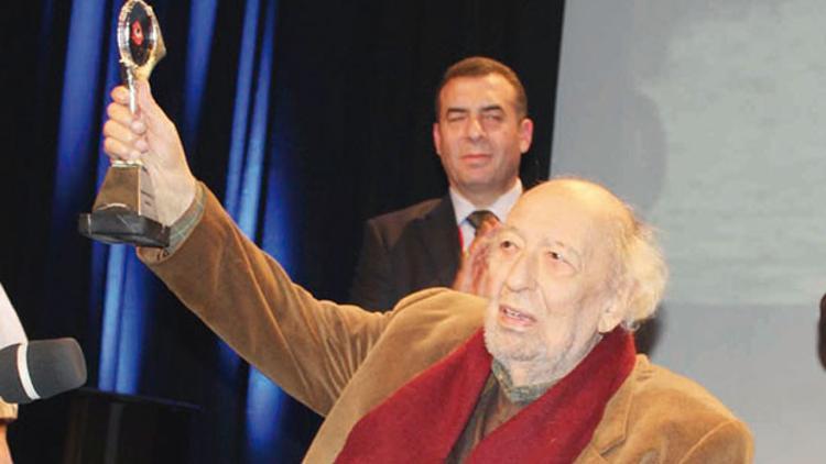 Ara Güler'e onur ödülü