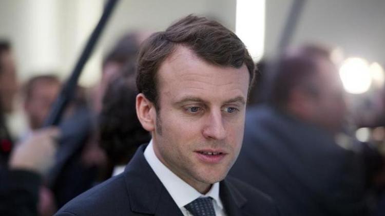 Fransa'da cumhurbaşkanlığı yarışının sürpriz ismi: Emmanuel Macron