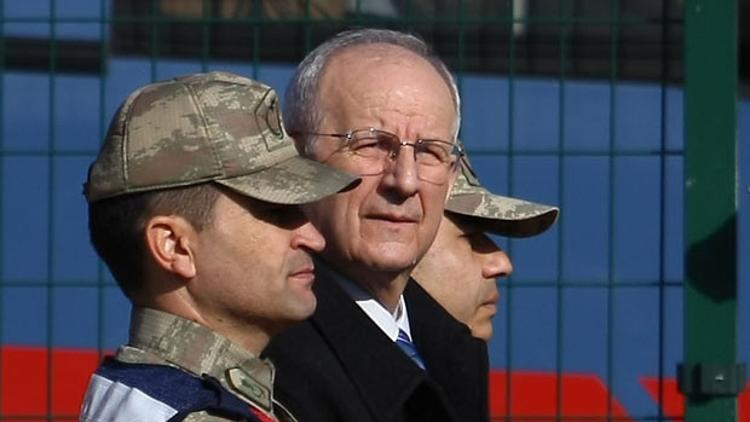"Huduti bizimleyse WhatsApp'tan fotoğrafını çeksin atsın"