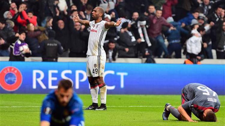 Yunan Basını İstanbul'daki Sirtakiyi konuşuyor...